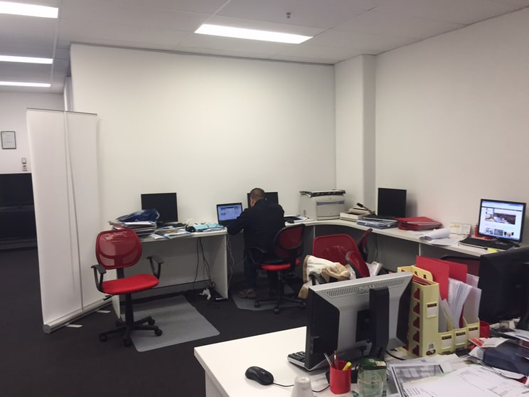 Click to view all images 30/104 Bathurst Street Sydney NSW 2000 - Image 2