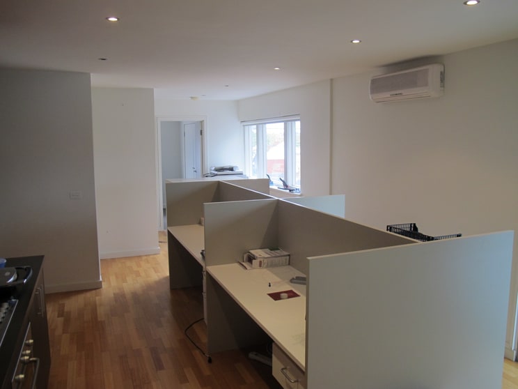 Click to view all images 378 Hawthorn Road Caulfield South VIC 3162 - Image 2
