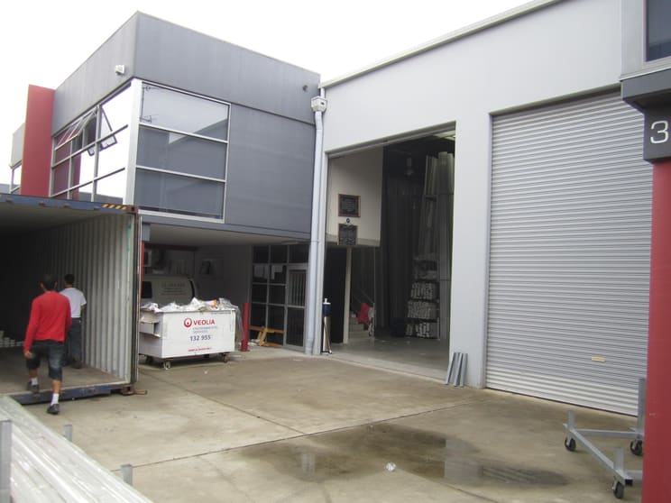 Click to view all images Revesby NSW 2212 - Image 2