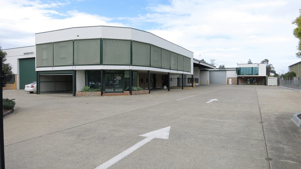 Click to view all images Banyo QLD 4014 - Image 2