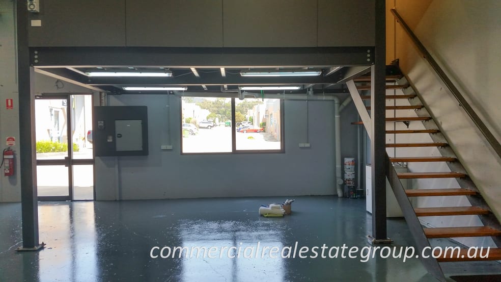 Click to view all images Montrose VIC 3765 - Image 2