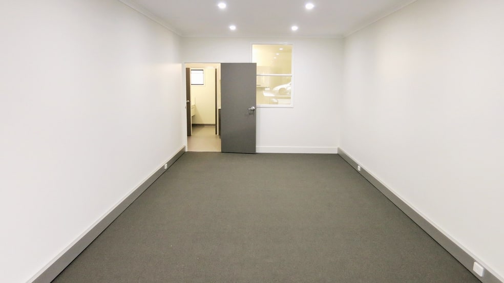 Click to view all images Nundah QLD 4012 - Image 3