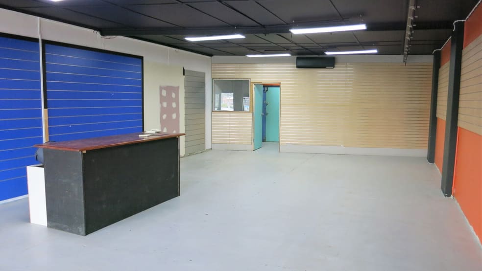 Click to view all images Chermside QLD 4032 - Image 3