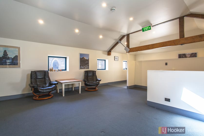Click to view all images 49A Davey Street Hobart TAS 7000 - Image 3