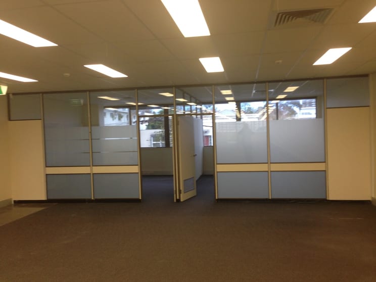 Click to view all images 1/47 Wellington Street St Kilda VIC 3182 - Image 2