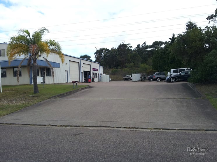 Click to view all images Cardiff NSW 2285 - Image 2