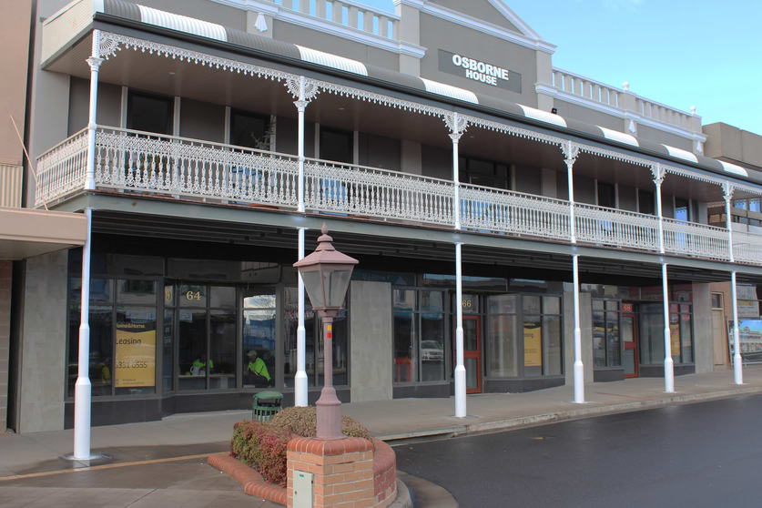 Click to view all images 64 George Street Bathurst NSW 2795 - Image 2