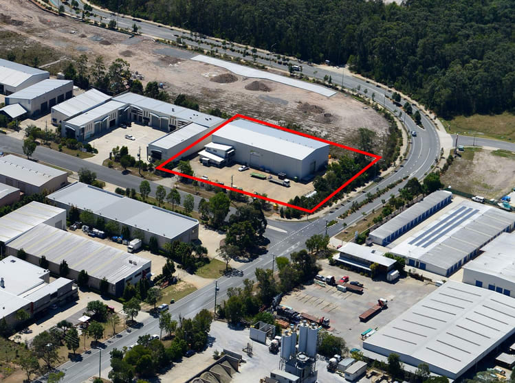 Click to view all images 25 Production Street Noosaville QLD 4566 - Image 1
