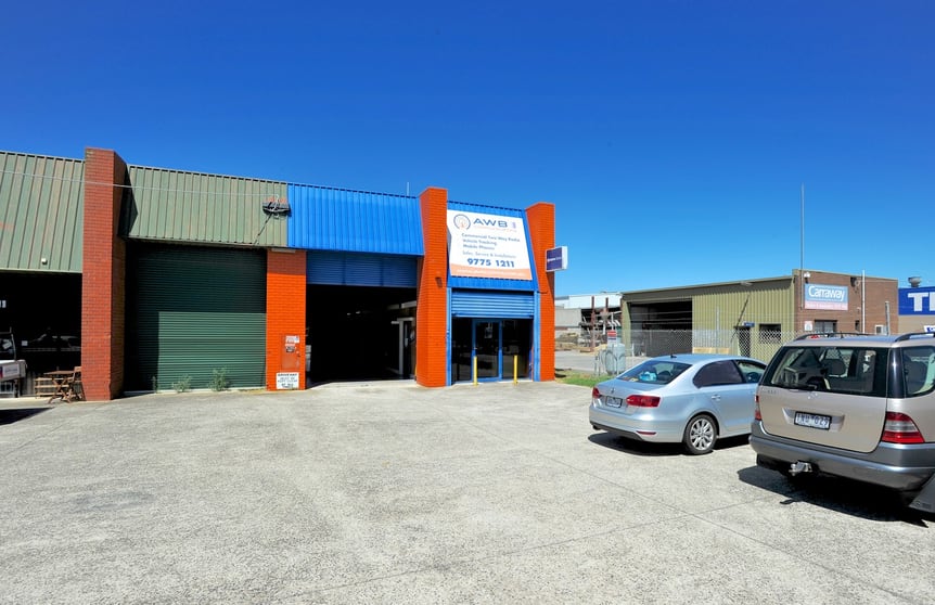 Click to view all images 2/11 Lathams Road Carrum Downs VIC 3201 - Image 2