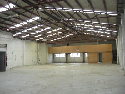 Click to view all images 6 Aylward Avenue Thomastown VIC 3074 - Image 2