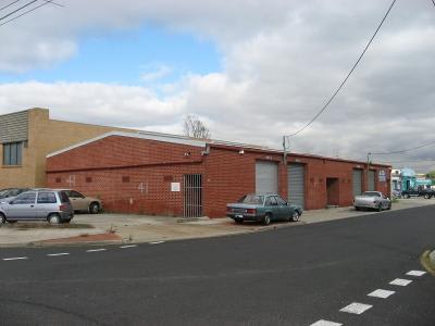 Click to view all images 2/41 Kolora Road Heidelberg West VIC 3081 - Image 2