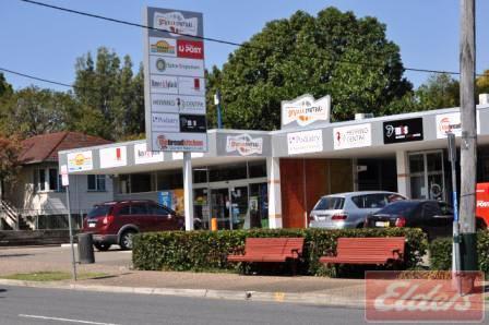 Click to view all images 105 Seville Road Holland Park QLD 4121 - Image 2