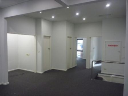 Click to view all images First Floo/511a Whitehorse Road Mitcham VIC 3132 - Image 3