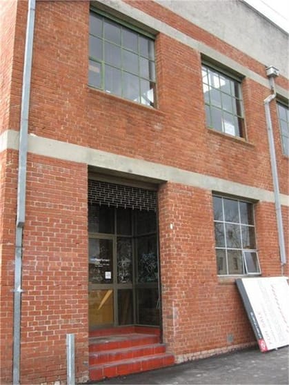Click to view all images 1/186 Queens Parade Clifton Hill VIC 3068 - Image 1