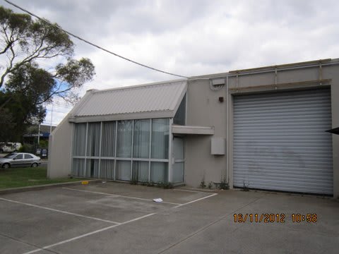 Click to view all images 1/40 Rushdale St Knoxfield VIC 3180 - Image 1