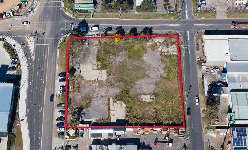Click to view all images 31 The Northern Road Narellan NSW 2567 - Image 2