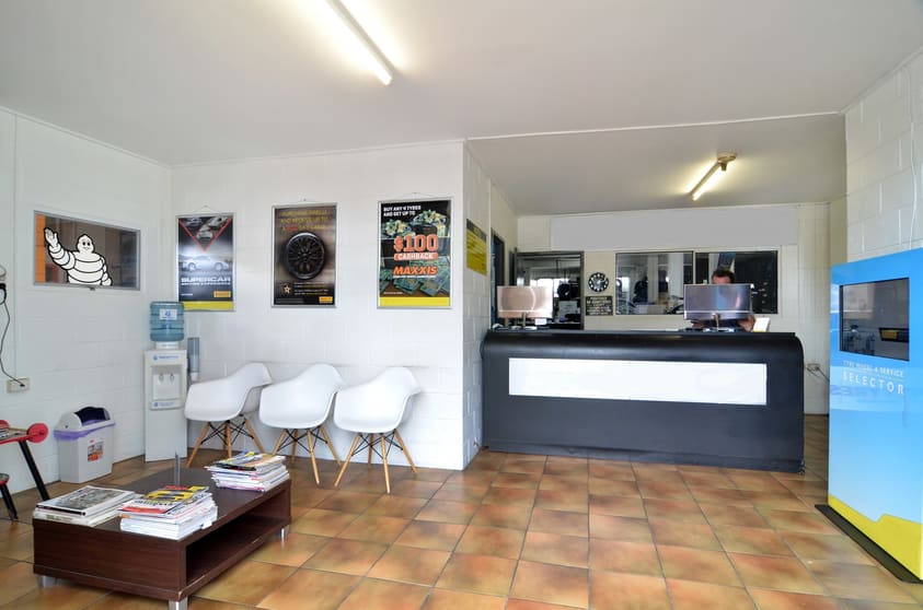 Click to view all images 68 Abbotsford Road Bowen Hills QLD 4006 - Image 2