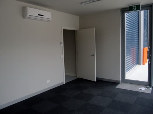 Click to view all images 8 Enterprise Circuit Carrum Downs VIC 3201 - Image 3