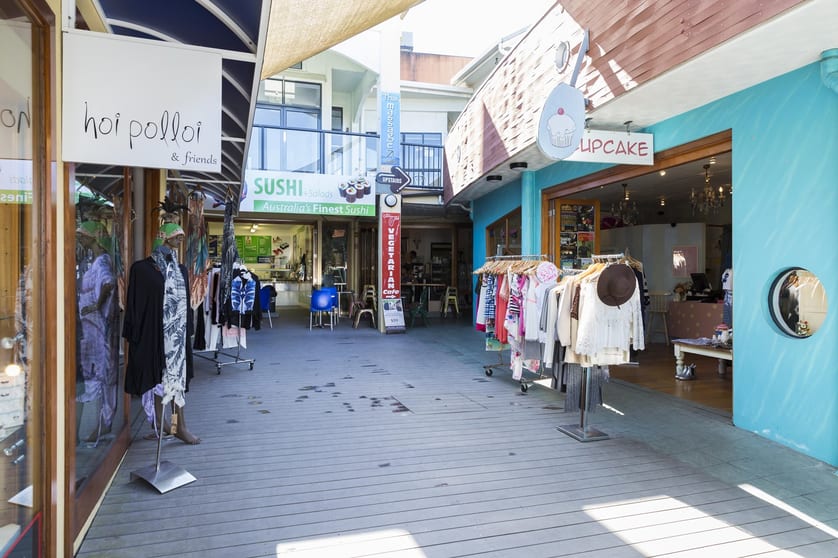 Click to view all images 5/7 Lawson Street Byron Bay NSW 2481 - Image 3