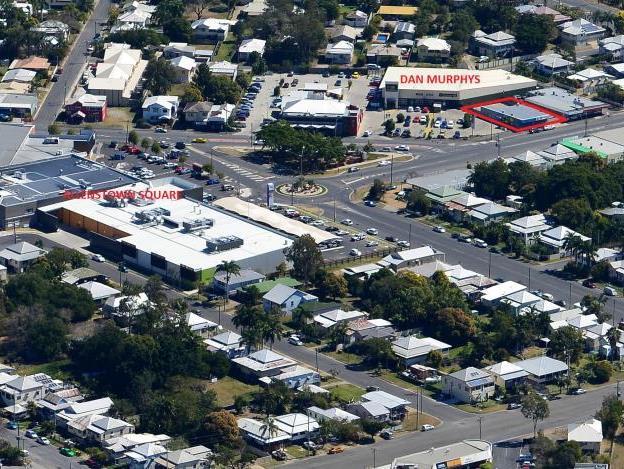 Click to view all images 240 Canning Street Allenstown QLD 4700 - Image 3