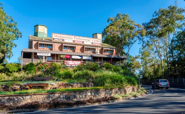 Click to view all images Mudgeeraba QLD 4213 - Image 2