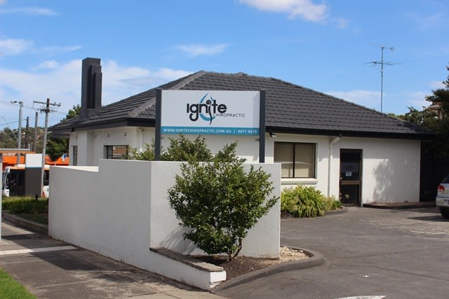 Click to view all images 215 Kilby Road Kew East VIC 3102 - Image 3