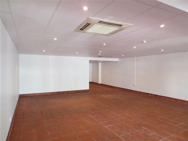 Click to view all images Shop 3/2 Macrossan St Port Douglas QLD 4877 - Image 3
