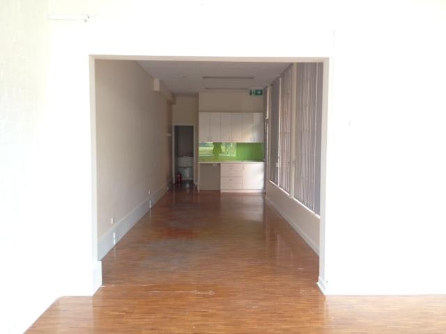 Click to view all images 323 Clarendon Street South Melbourne VIC 3205 - Image 3