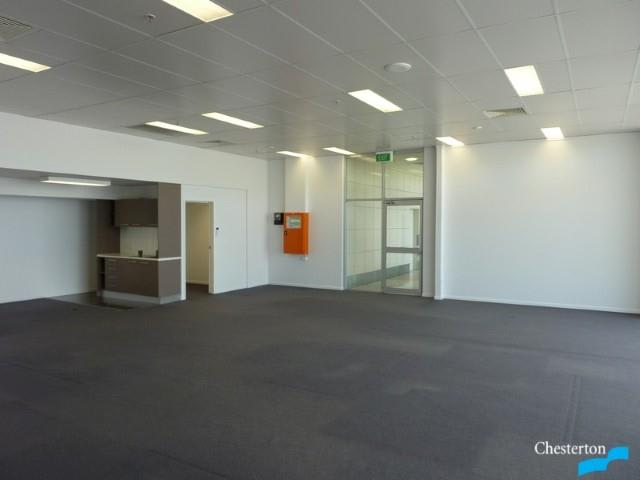 Click to view all images Chermside QLD 4032 - Image 2