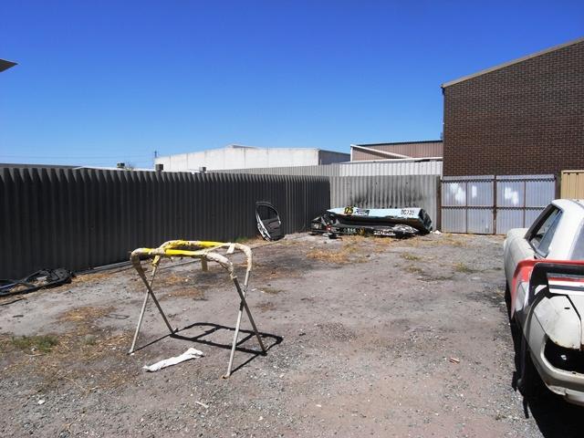 Click to view all images 4/35-39 Tate Street Bentley WA 6102 - Image 3