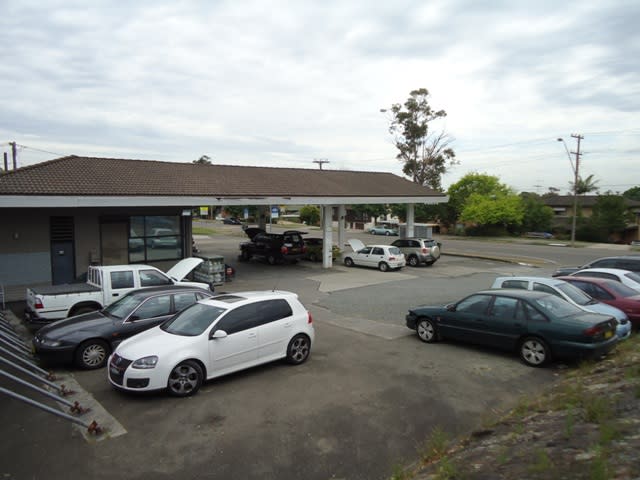 Click to view all images 40 Merindah Road Baulkham Hills NSW 2153 - Image 2