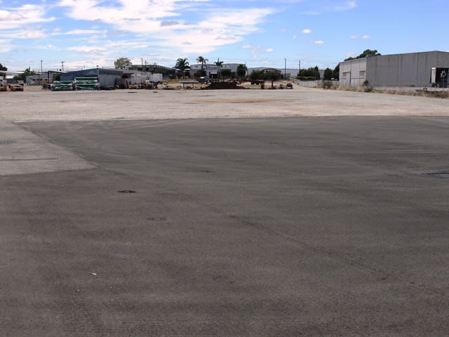 Click to view all images Rear/40-50 Division Street Welshpool WA 6106 - Image 2