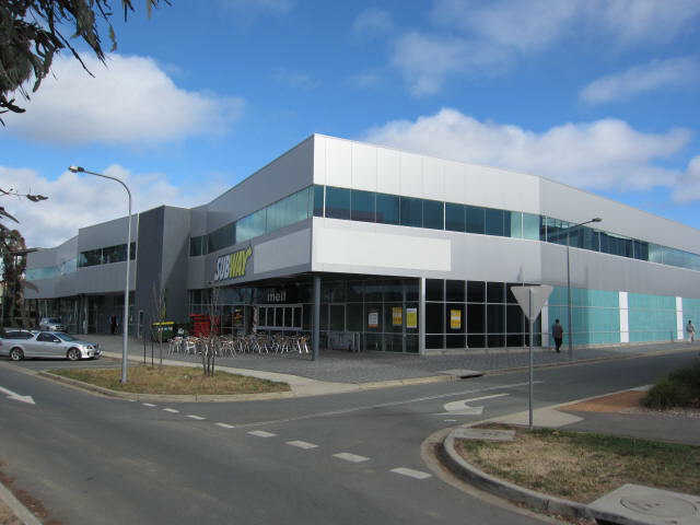 Click to view all images Unit 4/109 Flemington Road Mitchell ACT 2911 - Image 1