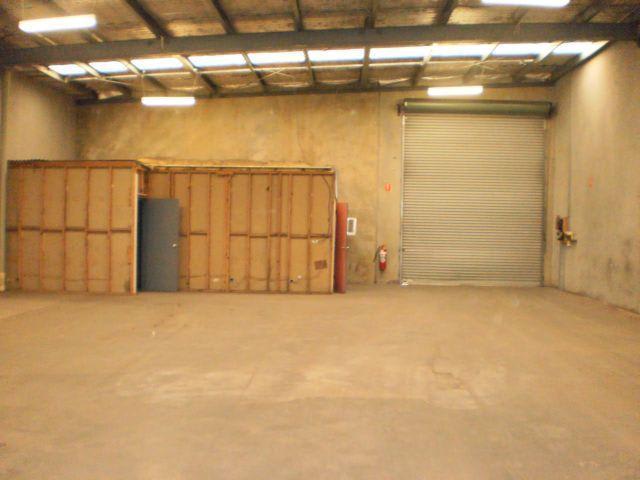 Click to view all images 3/13-15 David Lee Road Hallam VIC 3803 - Image 3