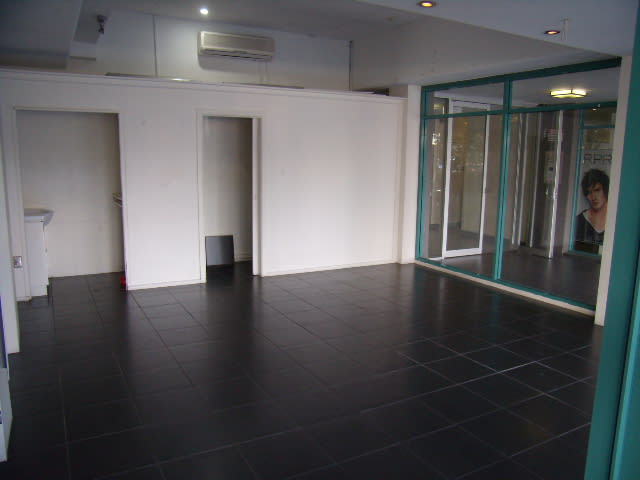 Click to view all images 2/334-338 bay st Brighton-le-sands NSW 2216 - Image 3