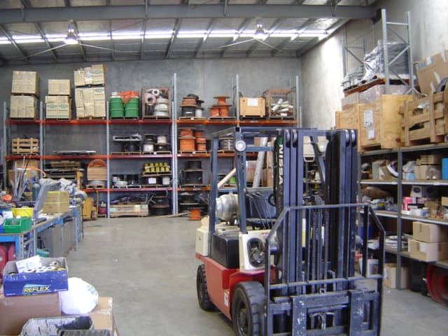 Click to view all images 30A Trade Park Drive Tullamarine VIC 3043 - Image 2