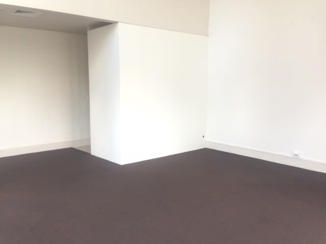 Click to view all images 1/7 McPhail Street Coomera QLD 4209 - Image 2