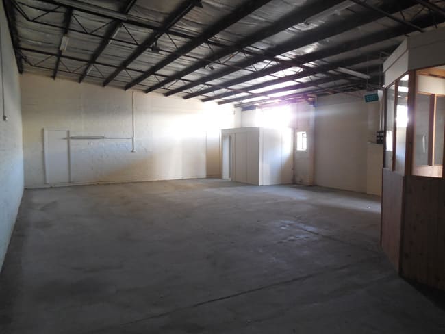 Click to view all images 1/53 Cambro Rd Clayton VIC 3168 - Image 3