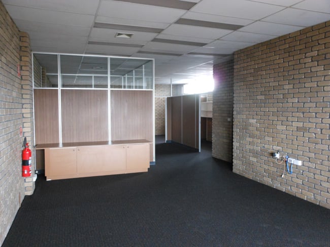Click to view all images 1 Trent Street Moorabbin VIC 3189 - Image 3
