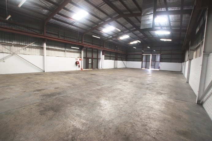 Click to view all images 157 Abernethy Road Belmont WA 6104 - Image 2