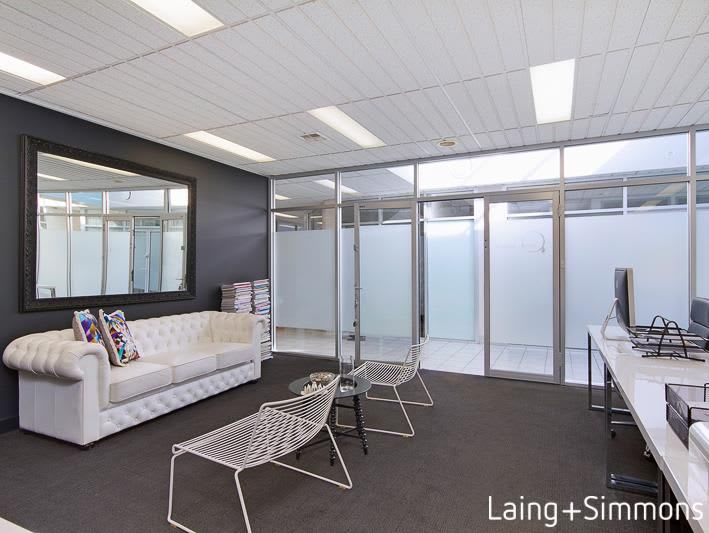 Click to view all images 23 Bentham Street Yarralumla ACT 2600 - Image 2