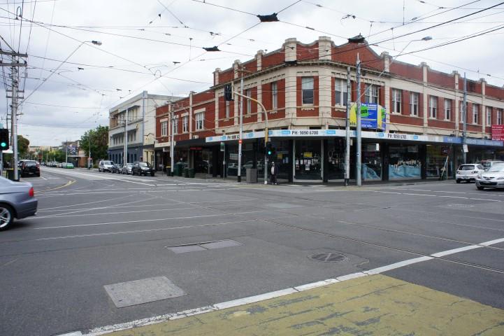Click to view all images 104 Chapel Street Balaclava VIC 3183 - Image 3
