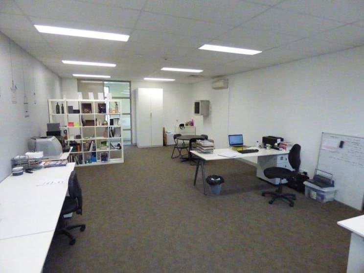 Click to view all images Suite 104, 203-205 Blackburn Road Mount Waverley VIC 3149 - Image 3