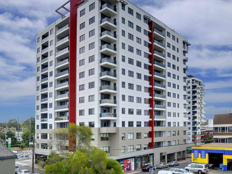 Click to view all images Hornsby NSW 2077 - Image 1