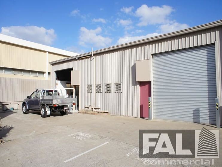 Click to view all images Coopers Plains QLD 4108 - Image 1
