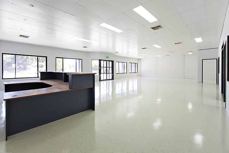 Click to view all images 5 Action Road Malaga WA 6090 - Image 3