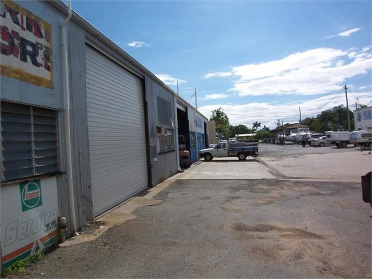 Click to view all images End/26 Prospect Street Mackay QLD 4740 - Image 3