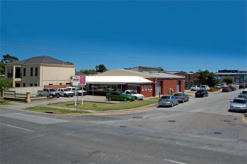 Click to view all images 370-372 Findon Road Kidman Park SA 5025 - Image 1