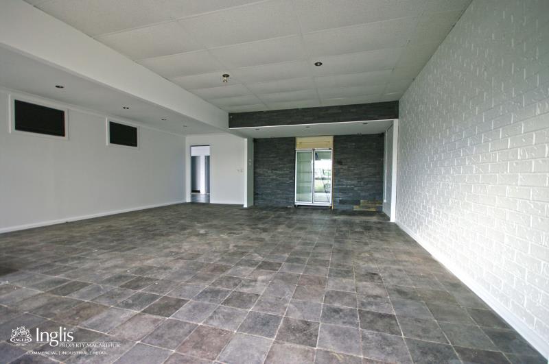 Click to view all images Smeaton Grange NSW 2567 - Image 2