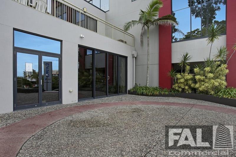 Click to view all images 96 Jephson St Toowong QLD 4066 - Image 2